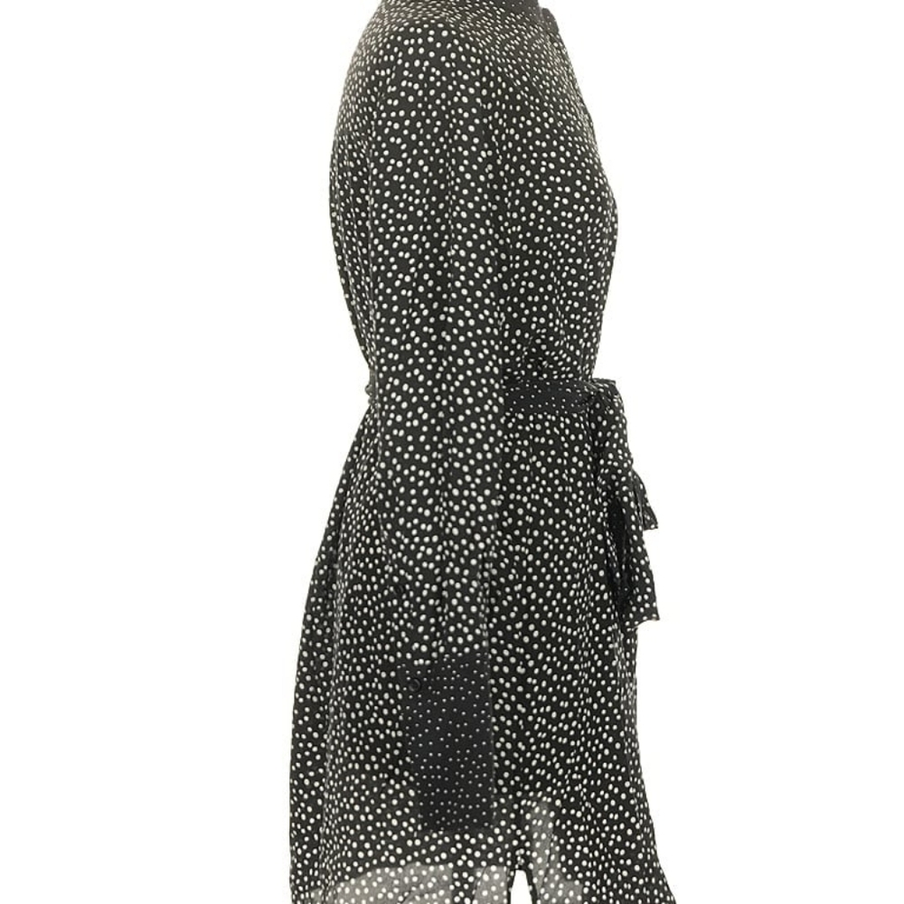 Diane von Furstenberg 100% Silk, long sleeve,  polka dot print, black, short - Picture 3 of 8